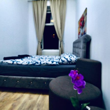 Modern Double Room Js A Wien Eksteriør bilde