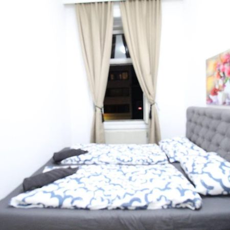 Modern Double Room Js A Wien Eksteriør bilde