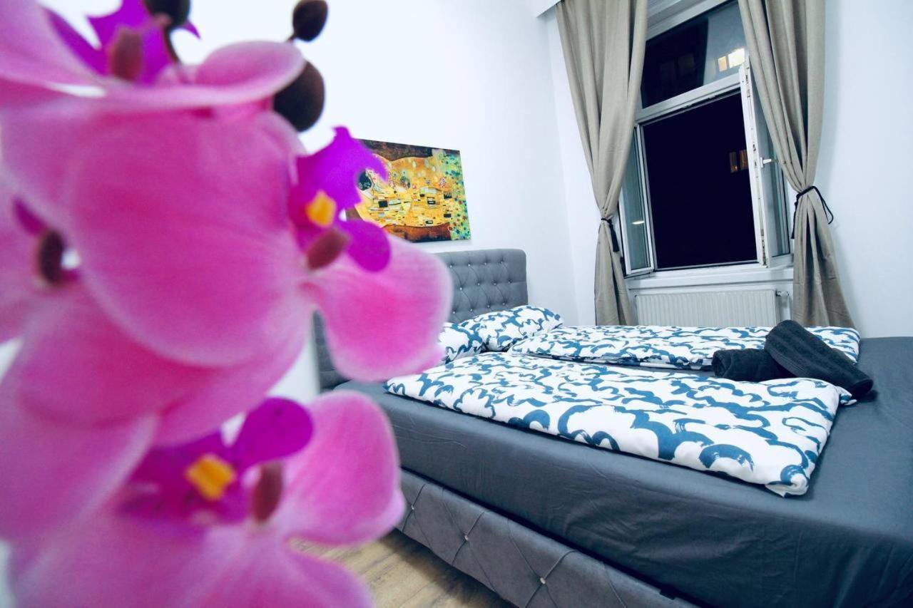 Modern Double Room Js A Wien Eksteriør bilde