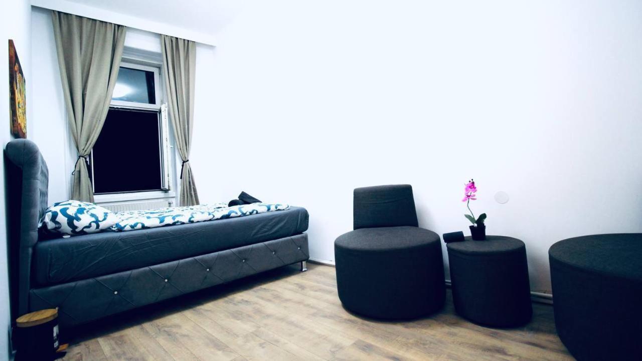 Modern Double Room Js A Wien Eksteriør bilde