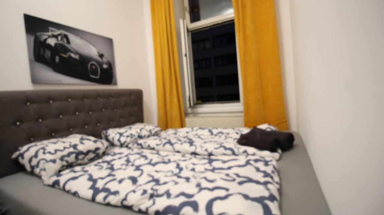 Modern Double Room Js A Wien Eksteriør bilde