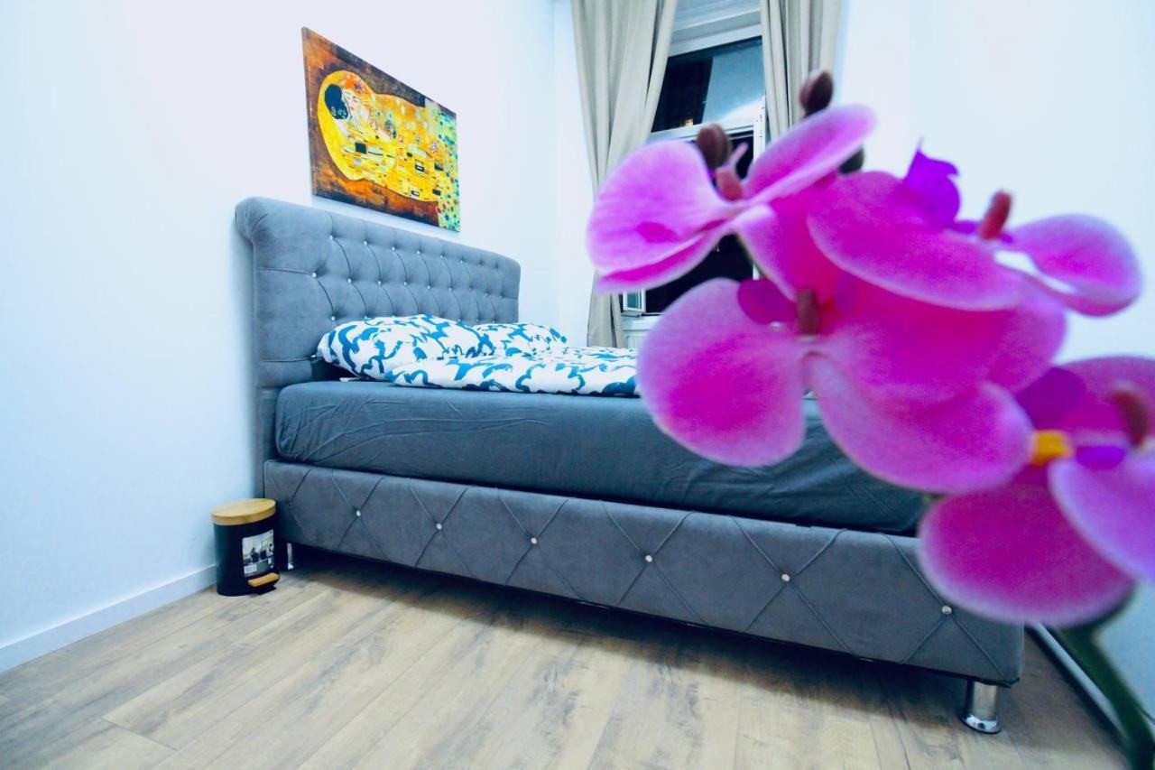 Modern Double Room Js A Wien Eksteriør bilde